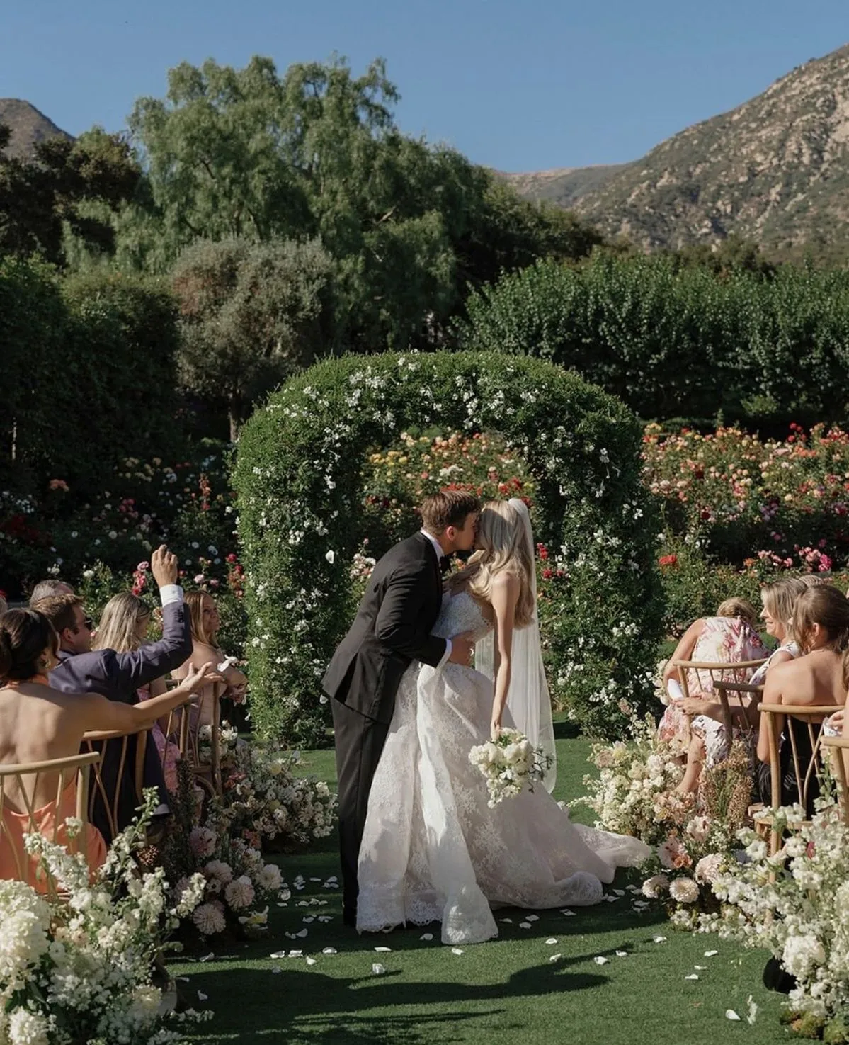 A LOVE THAT BLOOMS ETERNAL